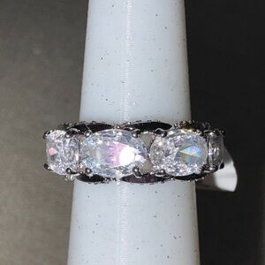 💎 Bomb Party 💎 April Birthday 2025 Ring- Infinity Band